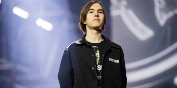 Aki ：希望后面不要再误入歧途了